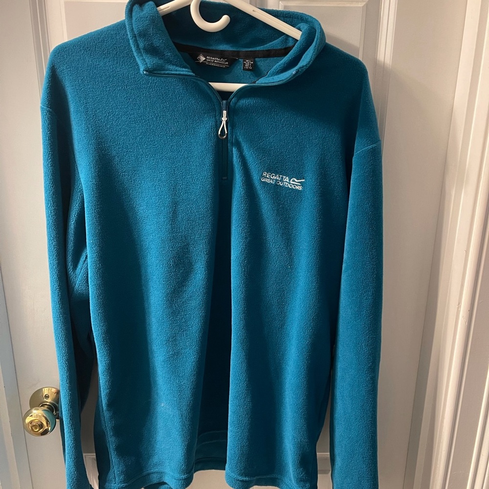 Men’s long sleeve 1/4 zip!